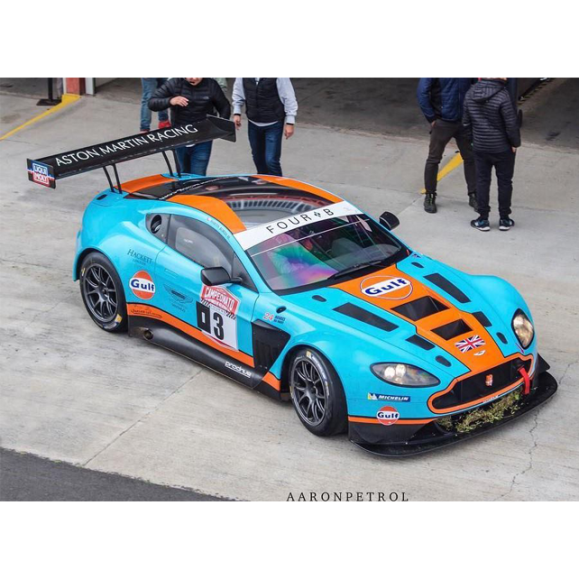 SCX Vantage GT3 - GULF